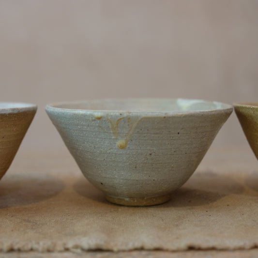 !Sold! Chawan 查湾 ( Tea Bowl) White Wash