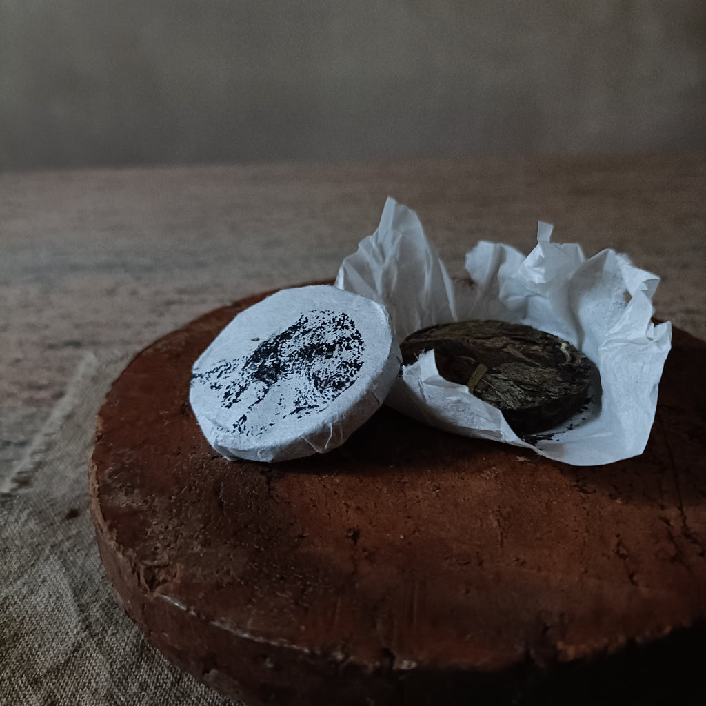 Petals in the Wind - White tea (白茶)