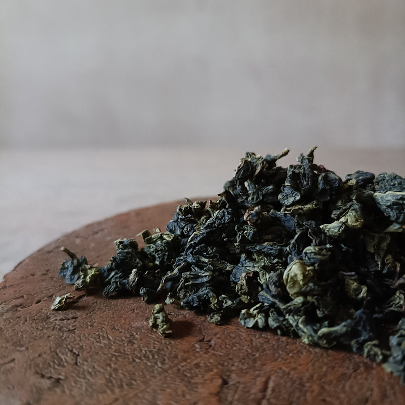 Iron Goddess - Oolong - Tieguanyin ( 乌龙茶)
