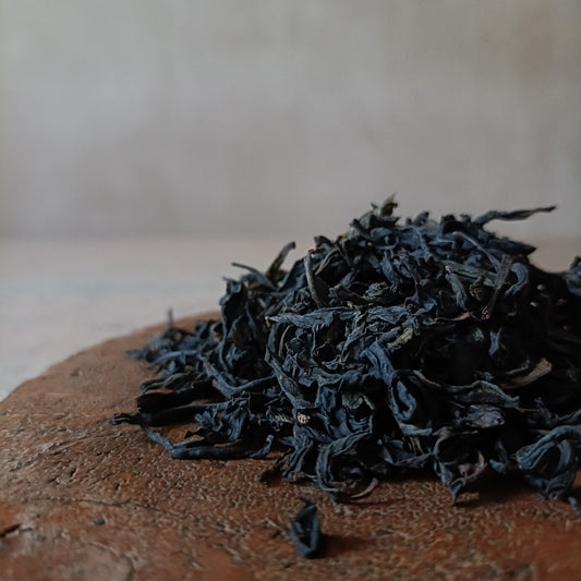 In Favour | Dan Cong Oolong (乌龙茶)